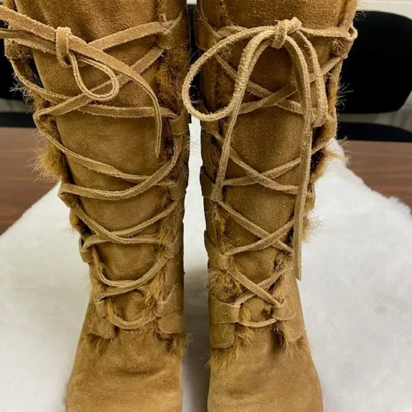 Steve Madden‎ Alaskan Suede Wedge Boots, size 6.5