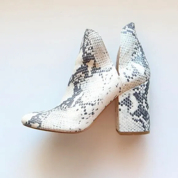 Steve Madden Cream &amp; Grey Snakeskin Almond Toe Block Heel Ankle Boots, Booties