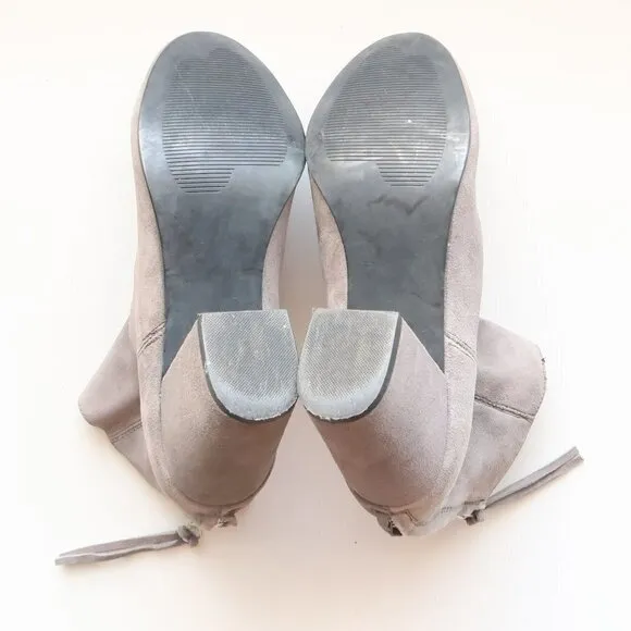 Steve Madden Cynthia Grey Suede Leather Block Heel Ankle Boots / Booties Size 9