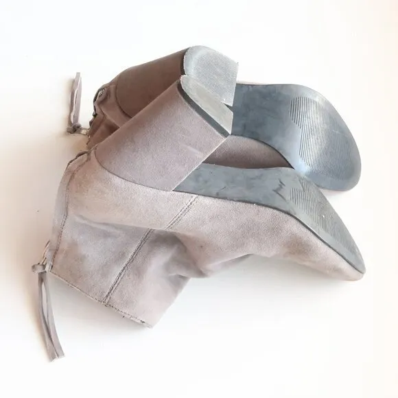 Steve Madden Cynthia Grey Suede Leather Block Heel Ankle Boots / Booties Size 9