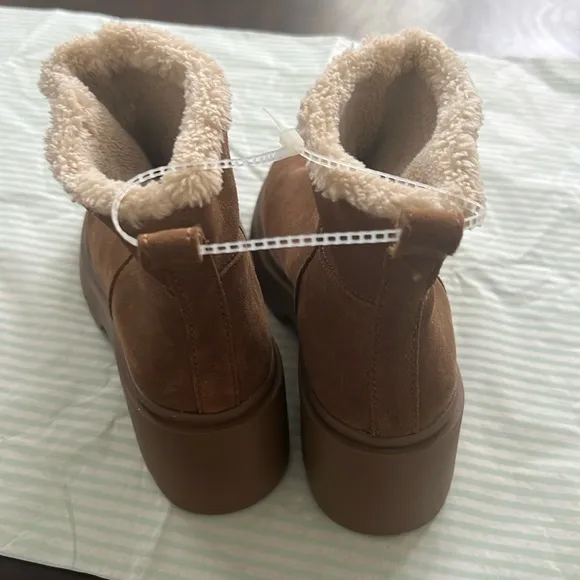 Steve Madden Hatcher Chestnut Suede Leather Faux Fur Lug Sole Ankle Boots