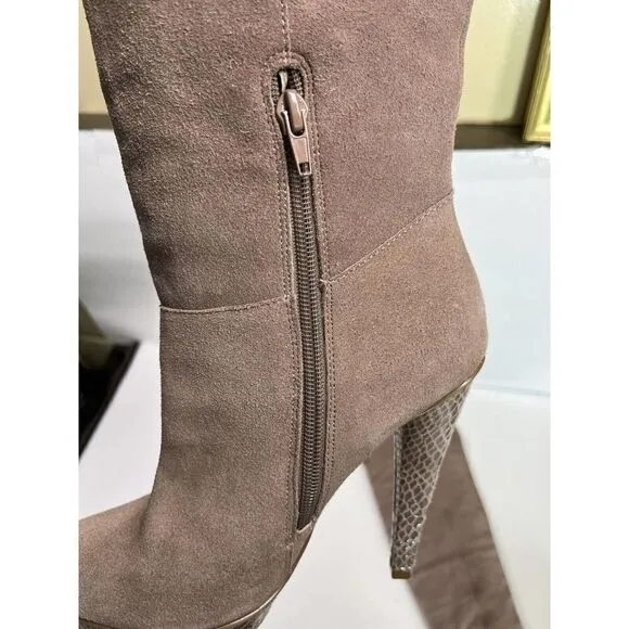 Steve Madden Knee High Boots Taupe Suede Platform Sexy Ruffle Lilianna Size 7