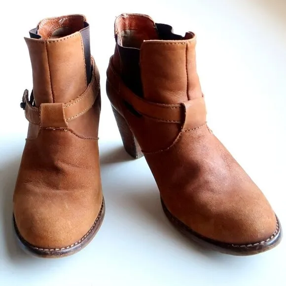 Steve Madden Tan Brown Nubuck Leather Block Heel Pull-on Ankle Boots Booties 8