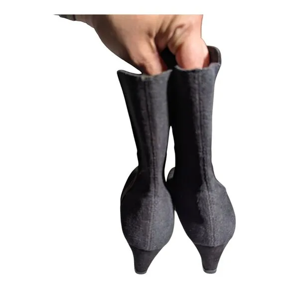Stuart Weitzman Beatrice Black Suede Almond Toe Wedge Midi Ankle Boots Sz 7