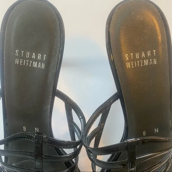 STUART WEITZMAN black patent Carcel strappy heeled slide sandals in size 8N EUC