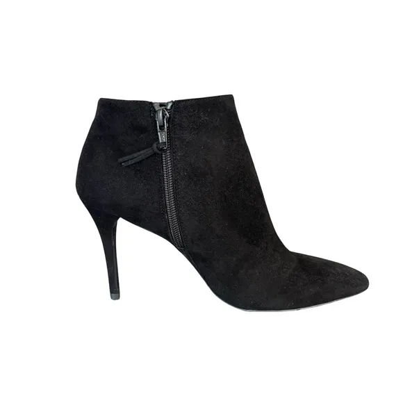 Stuart Weitzman Black Suede Booties Pointed Toe Stiletto Heel Ankle Boots Womens