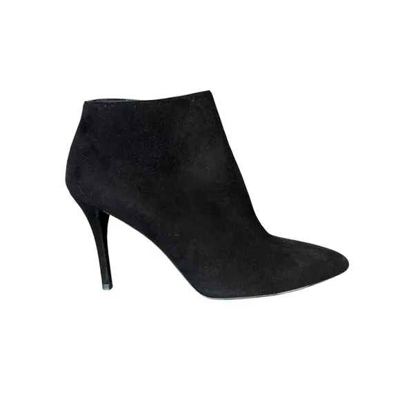 Stuart Weitzman Black Suede Booties Pointed Toe Stiletto Heel Ankle Boots Womens