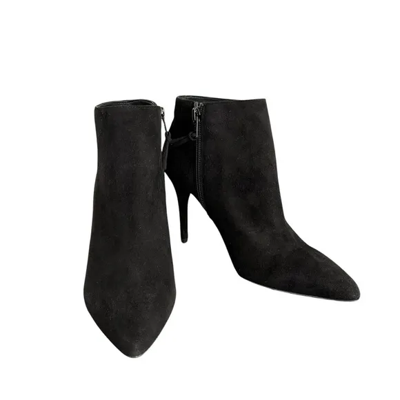 Stuart Weitzman Black Suede Booties Pointed Toe Stiletto Heel Ankle Boots Womens