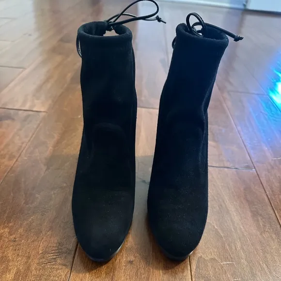 Stuart Weitzman Black Suede Mitten Block Heel Ankle Boots Sz 6