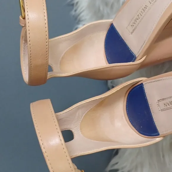 Stuart Weitzman  block  sandals