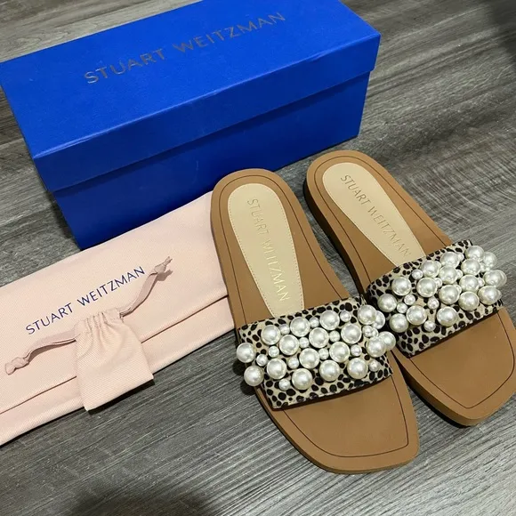 Stuart Weitzman goldie slide cheetah print