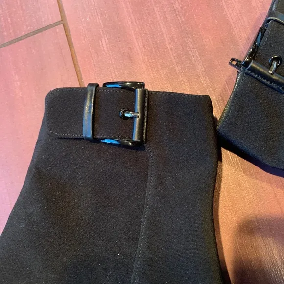Stuart Weitzman Goretex ankle boots