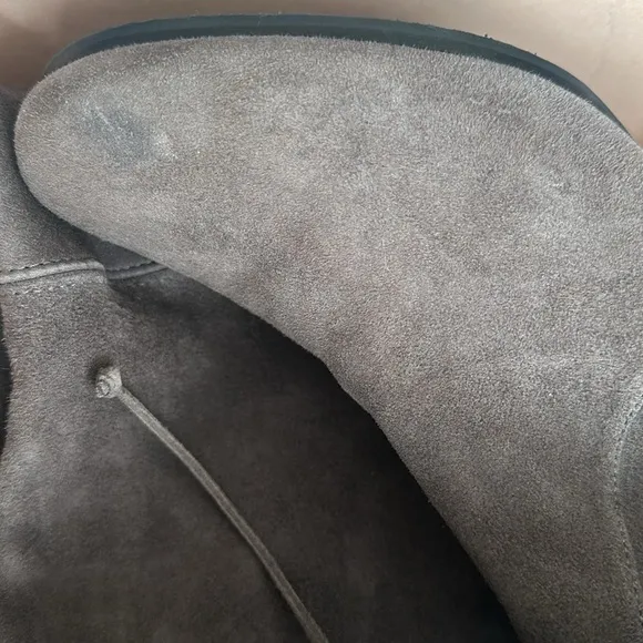 STUART WEITZMAN Hinterland Suede Over-The-Knee Boots in Londra Suede Gray Sz 8.5