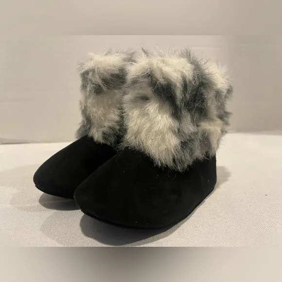 STUART WEITZMAN /MICHAEL KORS Baby Fur Black Cream Gold Bootie Lot Size 3