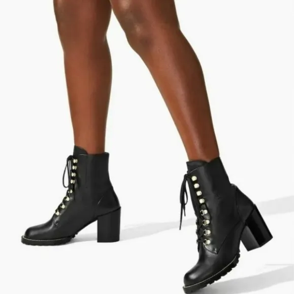 Stuart Weitzman Savannah Boots