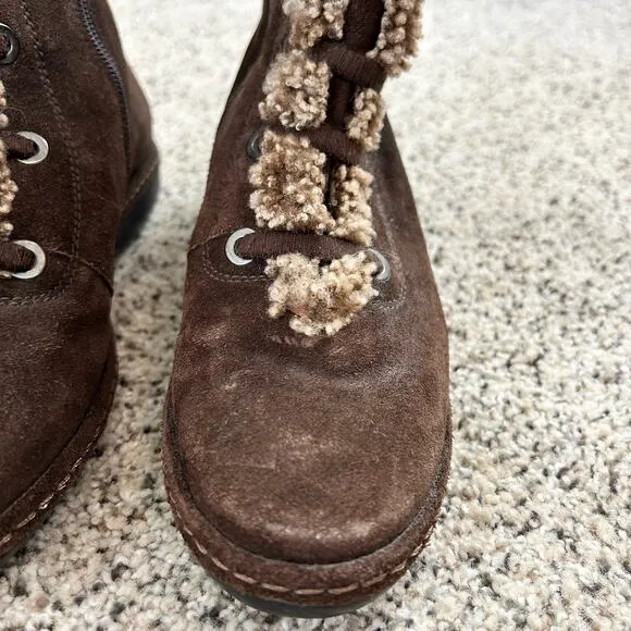 Stuart Weitzman Womens Fur Lined Boots Size 6.5 Brown Suede Sherpa Winter Buckle
