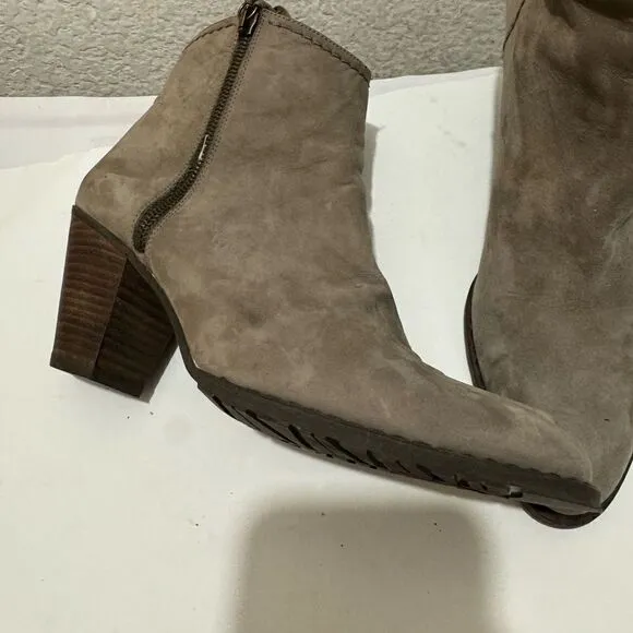 STUART WEITZMAN Suede Ankle Boots