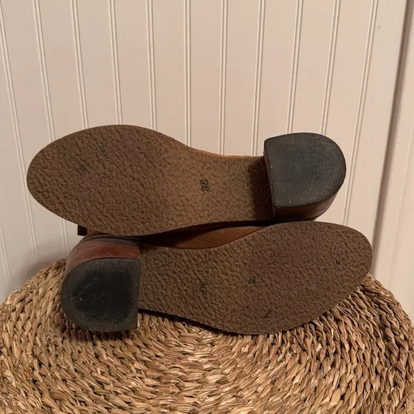 Sundance Brown Suede Chelsea Boots, size 38