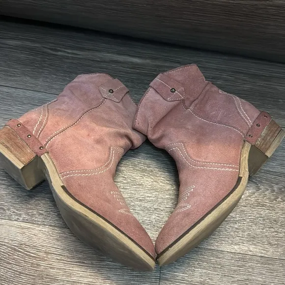 Sundance leather boots woman’s size 38 (n84)