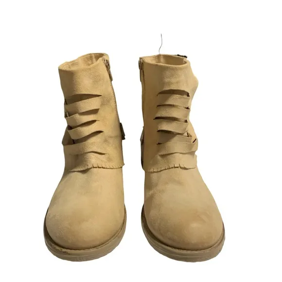 Sundance Women's Tan Ankle Boots