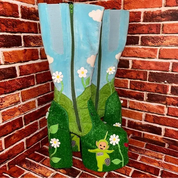 Teletubbies X Dollskill Hide and Seek Platform Boots NIB RARE Green Blue SZE 9