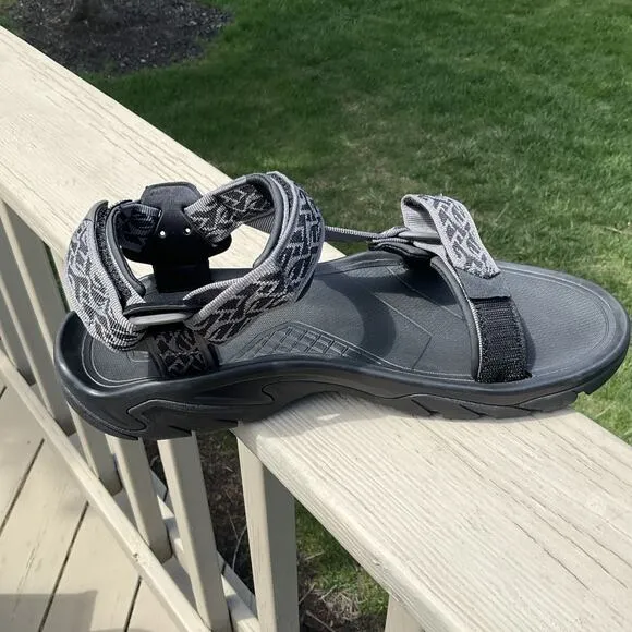 TEVA Men Terra Fi 5 Universal Hiking Sandals 1102456 Strappy Size 11 All Terrain