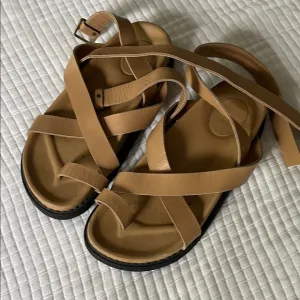 The Bali Tailor Leni Sandals