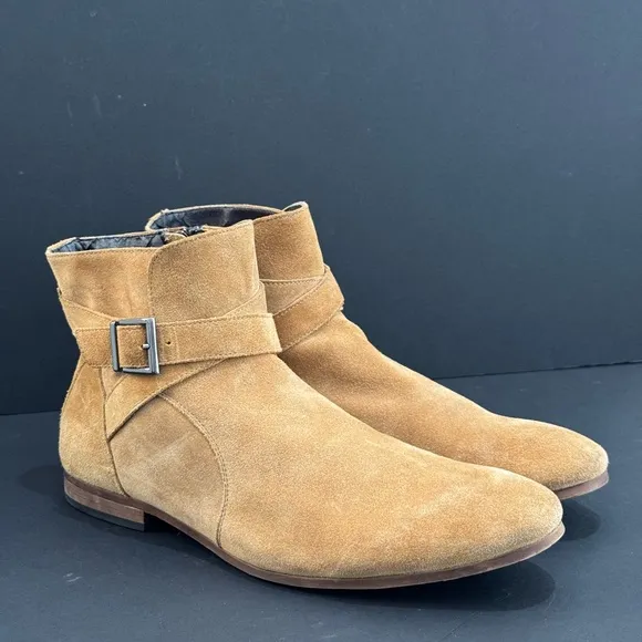 The Rail 'Seneca' Men’s Buckle Zip Up Ankle Boot in Camel Tan Suede - 43/10