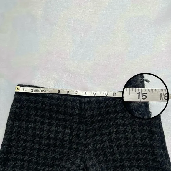 Theory Classic Houndstooth Pied de Poule Print Black &amp; Grey Side Zip Wool Shorts