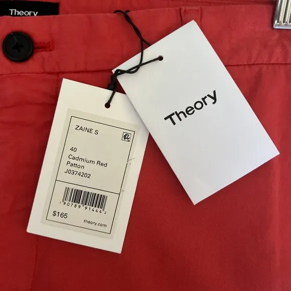 🔥Theory Zaine Sz 40 Flat Front Cadmium Red Shorts $165