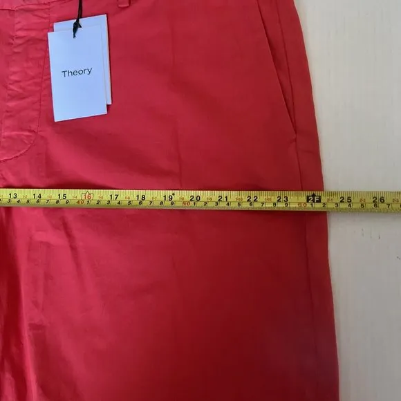 🔥Theory Zaine Sz 40 Flat Front Cadmium Red Shorts $165