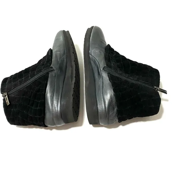 Thierry Rabotin Black Gray Leather Ankle Boots size EU 39 US 8