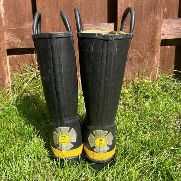 Thorogood Hellfire 807-6001 Insulated Firefighting Boots Men's Sz 6M women’s Sz8