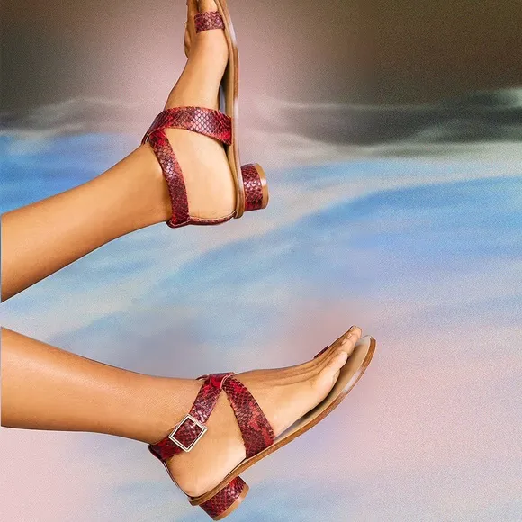 Tibi Hanson Red Snake-Effect Leather Sandals Crisscross Strap Round Kitten 39 9