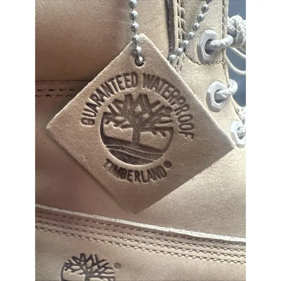 Timberland boots women Size 7M Suede Beige