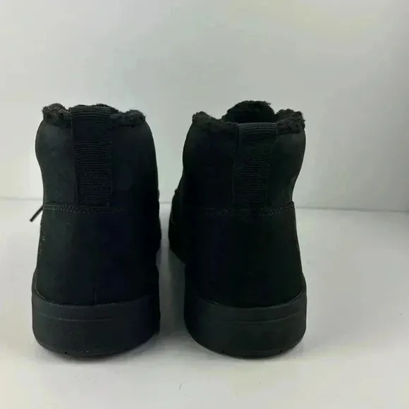 TIMBERLAND CHUKKA BOOTS BLACK SUEDE SZ 12 with FAUX FUR LINING NWOT