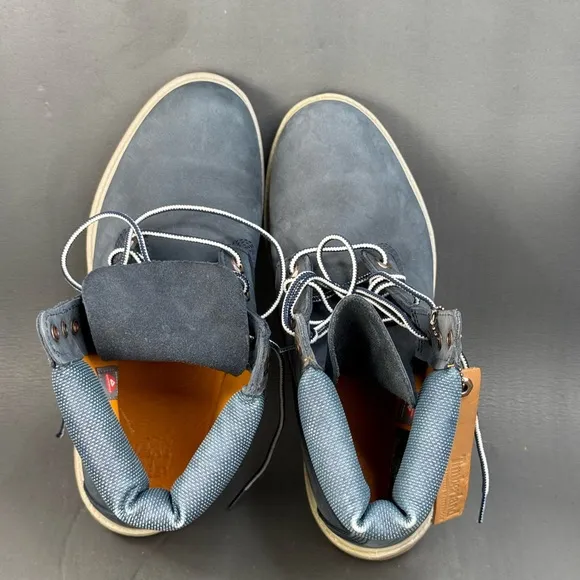 TIMBERLAND PREMIUM 6 INCH WATERPROOF NAVY BLUE  BOOTS men’s 8.5