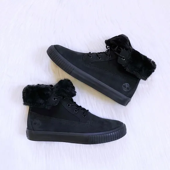 Timberland Skyla Bay Fleece Fold Down Black Sneaker Boots