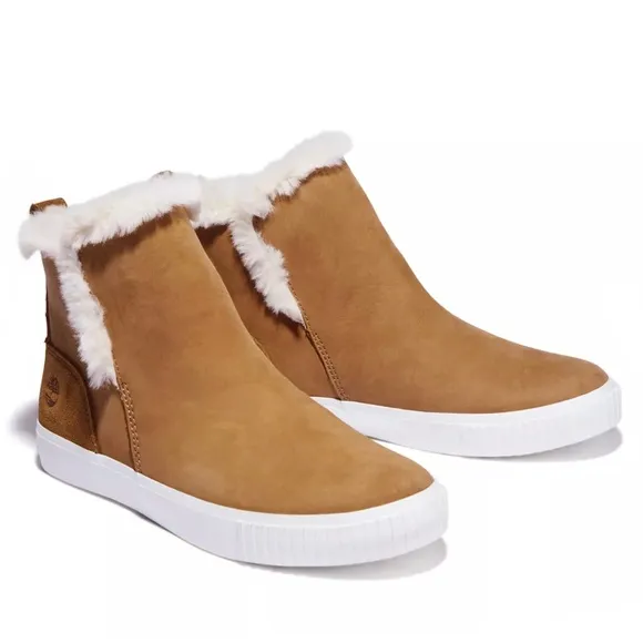 TIMBERLAND WOMEN'S SKYLA BAY PULL-ON BOOTS