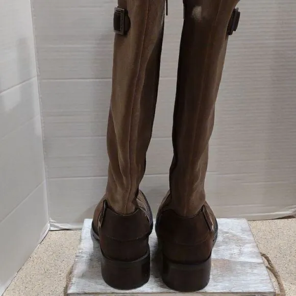 👍 Timberland Boots Size  7.  A4