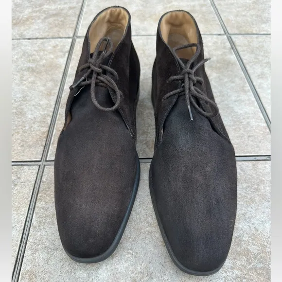 Tod’s Brown Suede Chukka Boots