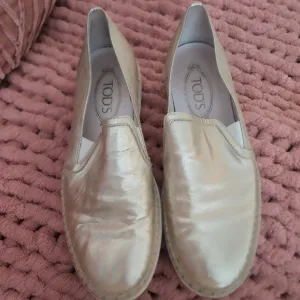 Tod's Gold Women's Loafers