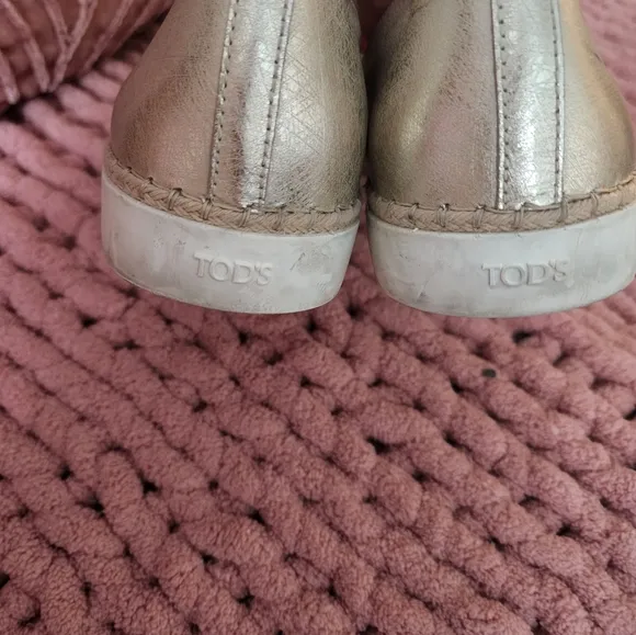 Tod's Gold Women's Loafers
