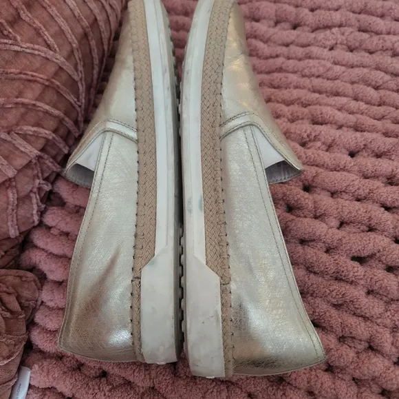 Tod's Gold Women's Loafers