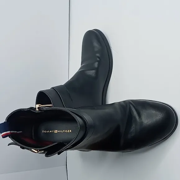 Tommy Hilfiger - Julie 3 Ankle Boots - Faux Leather - 8.5M