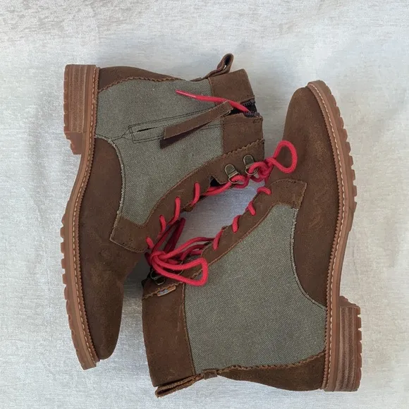 Toms Nolita Brown Suede Olive Green Canvas Hot Pink Lace Up Lug Soles Boots