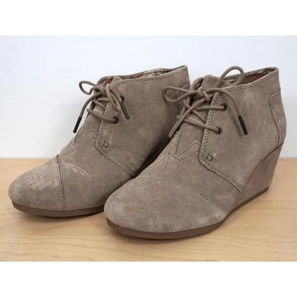 TOMS Womens Suede Leather Beige Tan Wedge High Heels Bootie Ankle Boots Size 8.5