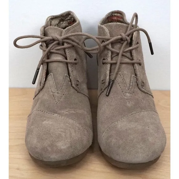 TOMS Womens Suede Leather Beige Tan Wedge High Heels Bootie Ankle Boots Size 8.5