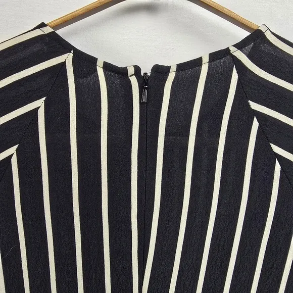 Topshop Monochrome Stripe 3/4 Sleeve Keyhole Knot Front Mini Wrap Dress Sz 2 NWT