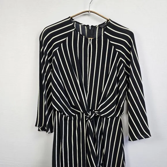 Topshop Monochrome Stripe 3/4 Sleeve Keyhole Knot Front Mini Wrap Dress Sz 2 NWT